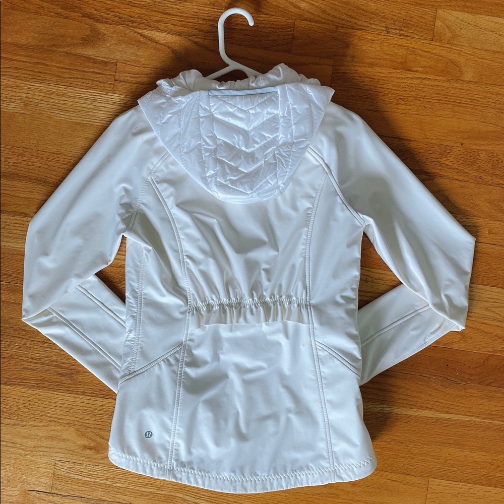 Lululemon white jacket - Picture 2 of 3